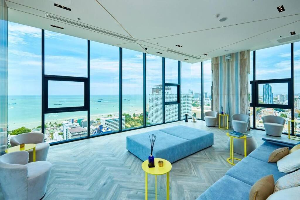 Sea View 2 Bed @ Appartement *